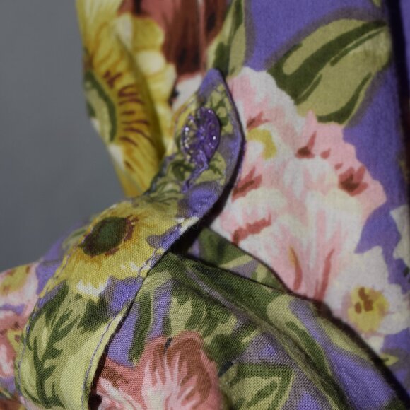 Denim 24/7 Floral, Button Front Blouse, Purple Background, size 32W - Picture 12 of 16